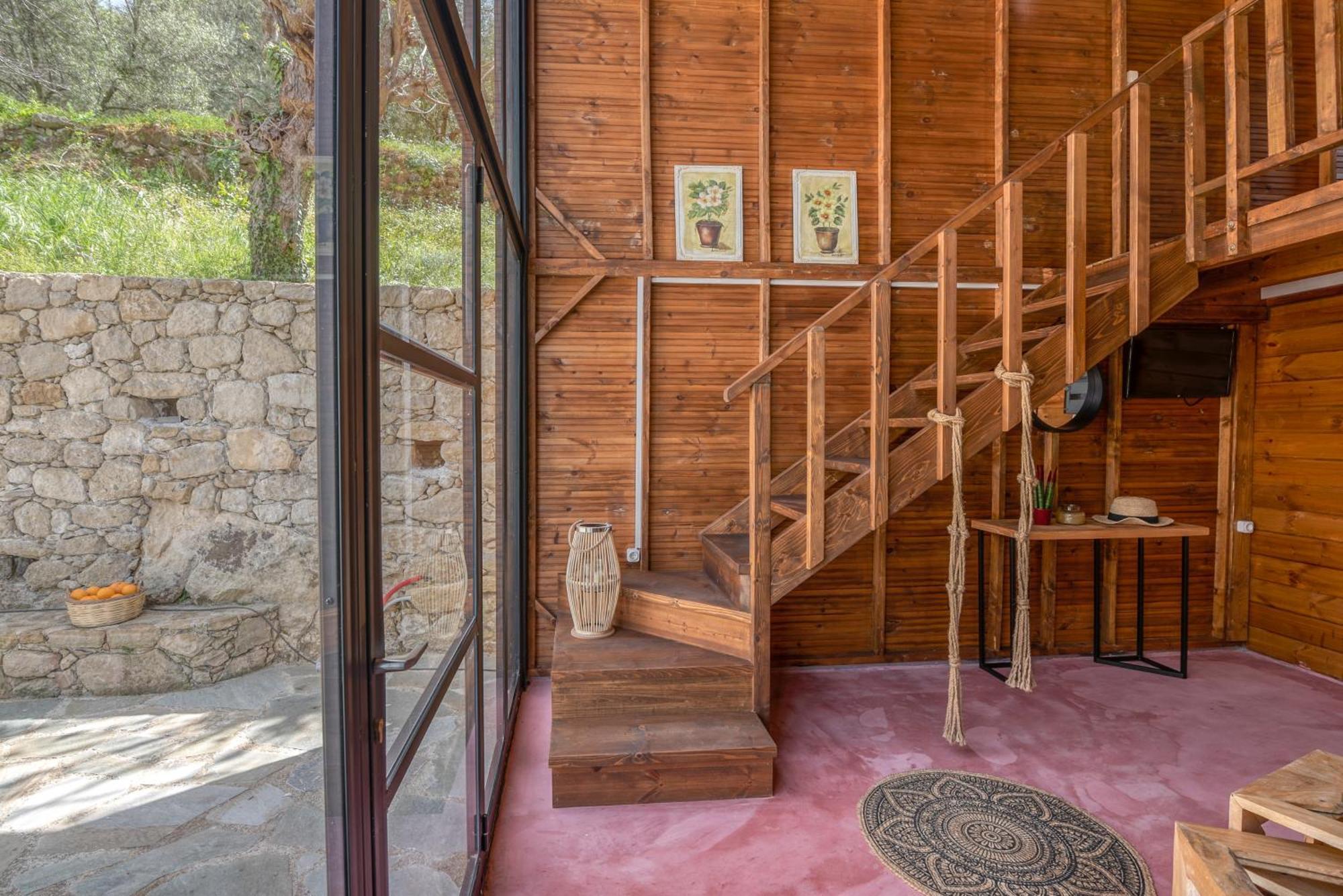 Wooden House Apartments Kalathenai Ngoại thất bức ảnh